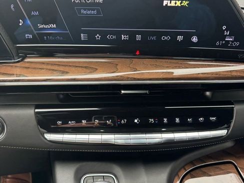 Certified 2023 Cadillac Escalade ESV Sport Platinum image 14