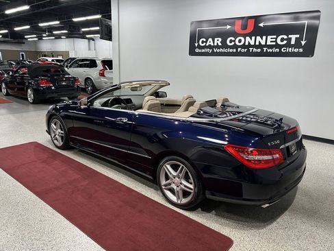 Used 2011 Mercedes-Benz E 550 E 550 w/ Premium 2 Pkg image 16