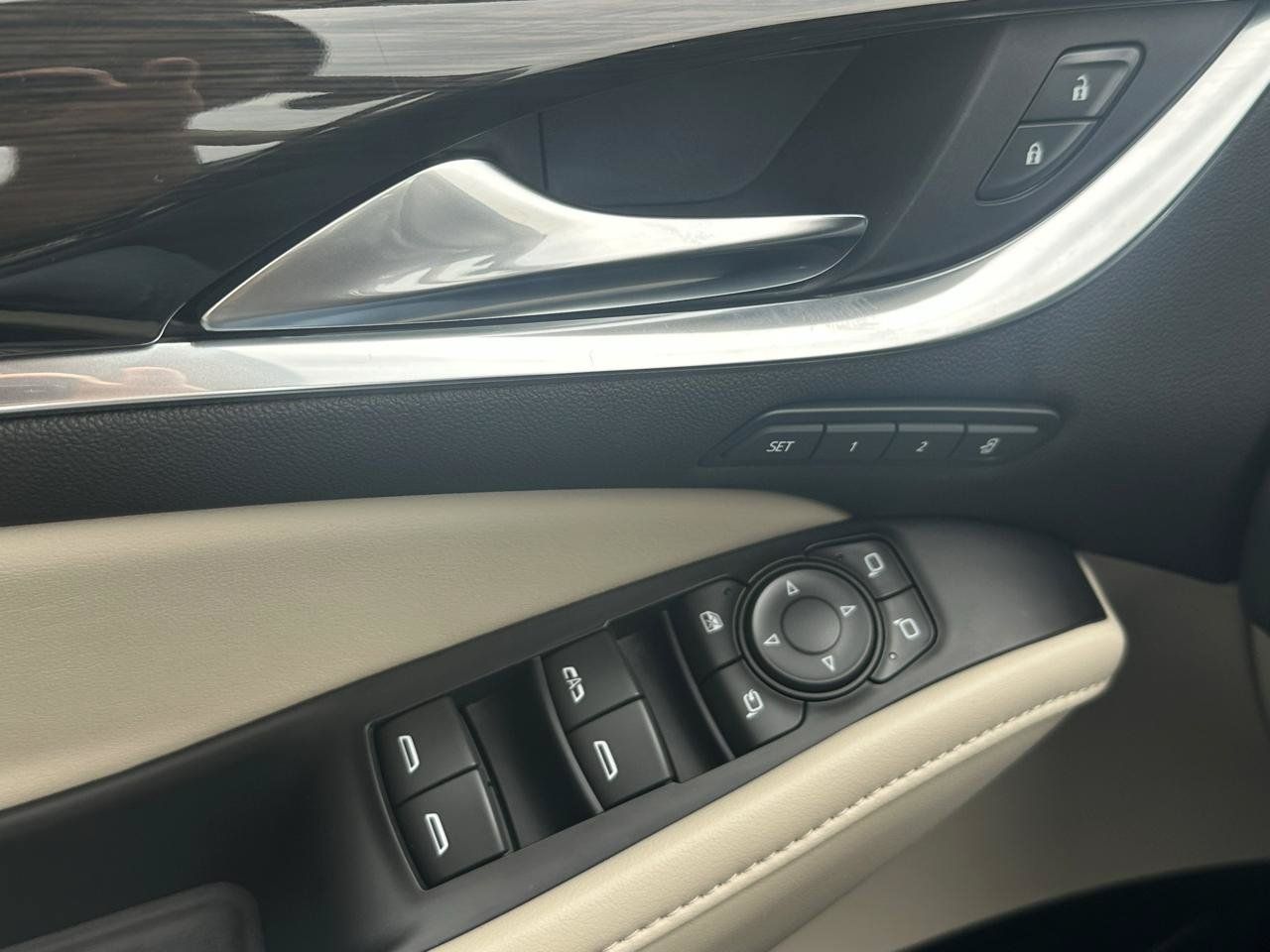 Used 2021 Buick Enclave Premium w/ Sun and Sites Package FWD image 56