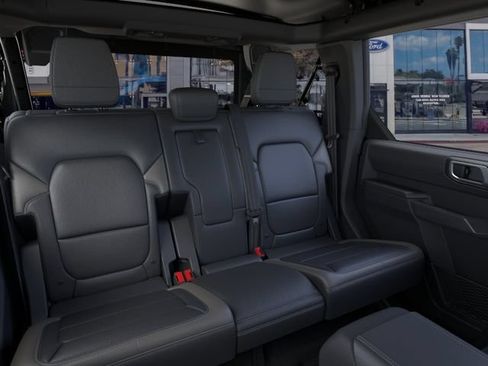 New 2026 Ford Bronco Outer Banks AWD/4WD image 11