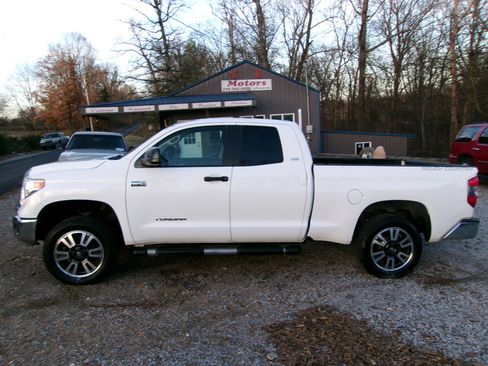 Used 2013 RAM 2500 SLT image 8