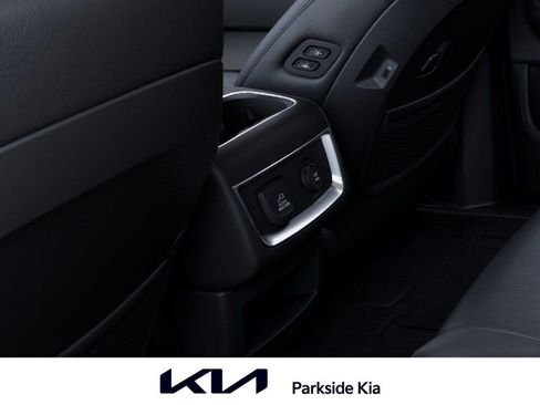 New 2026 Kia Carnival SX Prestige FWD image 26