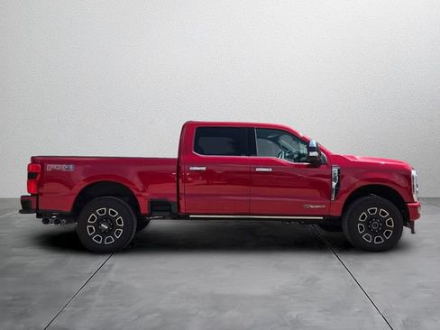 Used 2024 Ford F250 Platinum w/ FX4 Off-Road Package AWD/4WD image 5