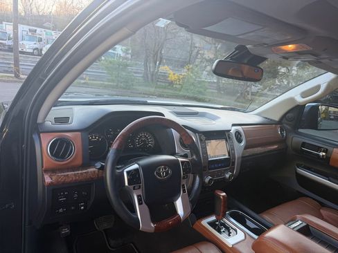 Used 2018 Toyota Tundra 1794 Edition AWD/4WD image 15