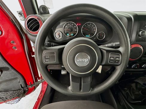 Used 2014 Jeep Wrangler Sport image 10