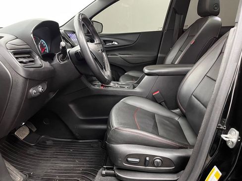 Used 2022 Chevrolet Equinox RS w/ RS Leather Package FWD image 21