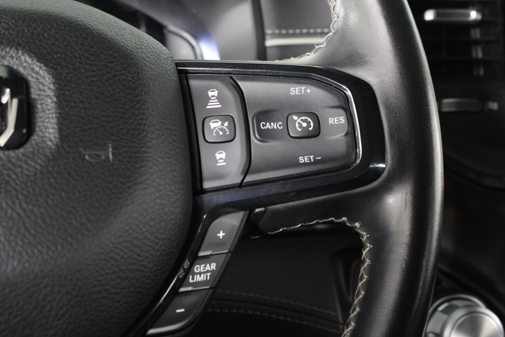 Used 2024 RAM 1500 Limited AWD/4WD image 24