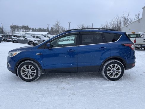 Used 2018 Ford Escape SE image 6