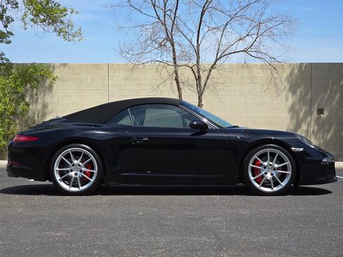 Used 2016 Porsche 911 Carrera S RWD image 13