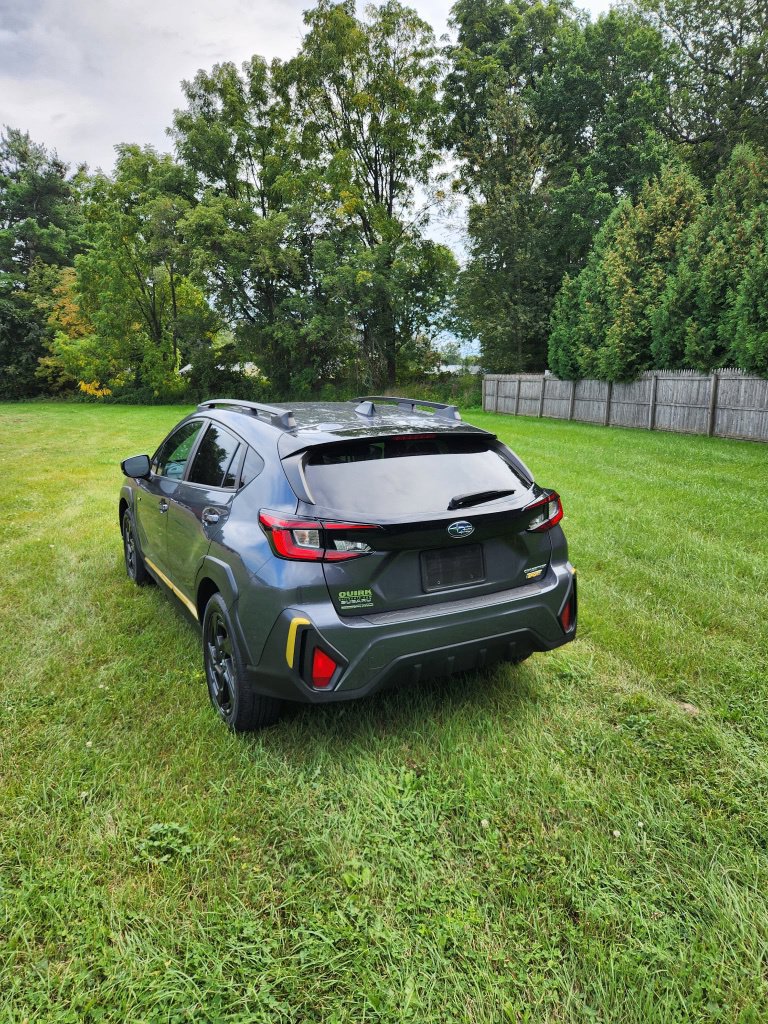 Used 2024 Subaru Crosstrek 2.5i Sport AWD/4WD image 8