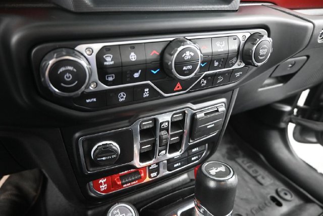 Used 2021 Jeep Wrangler Unlimited Rubicon AWD/4WD image 33