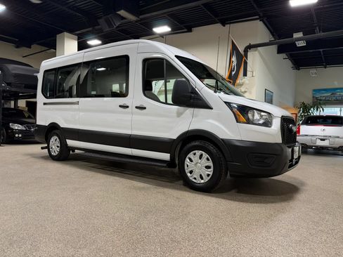 Used 2022 Ford Transit 350 XL RWD image 4