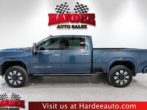 Used 2026 GMC Sierra 2500 Denali w/ Denali Reserve Package image 1