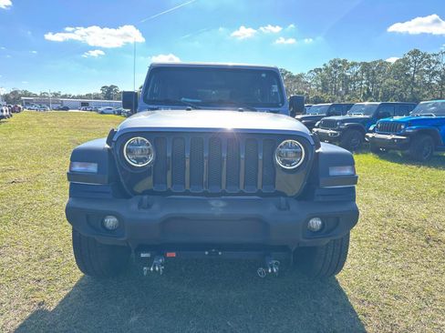 Used 2020 Jeep Wrangler Willys image 8