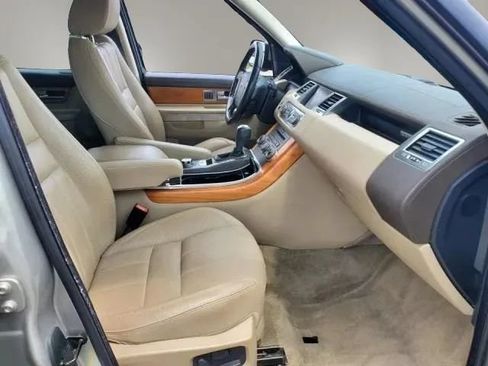 Used 2011 Land Rover Range Rover Sport HSE LUX AWD/4WD image 9