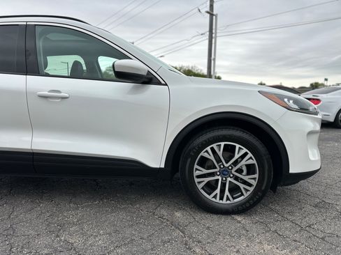 Used 2020 Ford Escape SEL AWD/4WD image 15