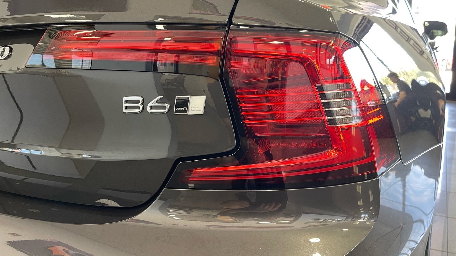 Used 2023 Volvo S90 B6 Ultimate w/ Protection Package Premier AWD/4WD image 17