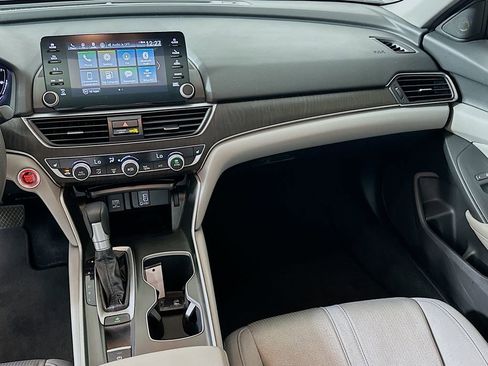 Used 2020 Honda Accord EX image 20