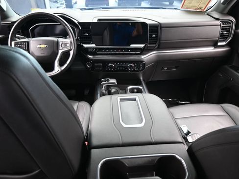 Used 2022 Chevrolet Silverado 1500 LTZ RWD image 45