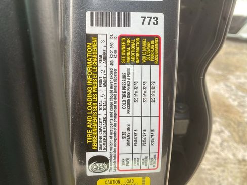 Used 2021 Toyota Tacoma SR5 image 31