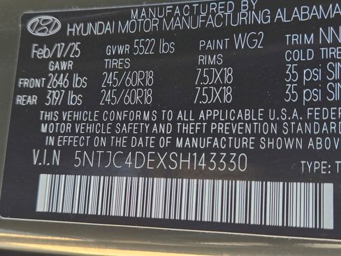 Certified 2025 Hyundai Santa Cruz SEL FWD image 13