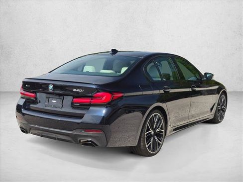 Used 2023 BMW 540i xDrive w/ M Sport Package AWD/4WD image 5