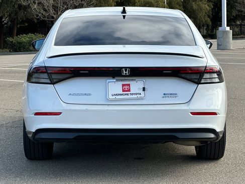 Used 2023 Honda Accord Sport image 5