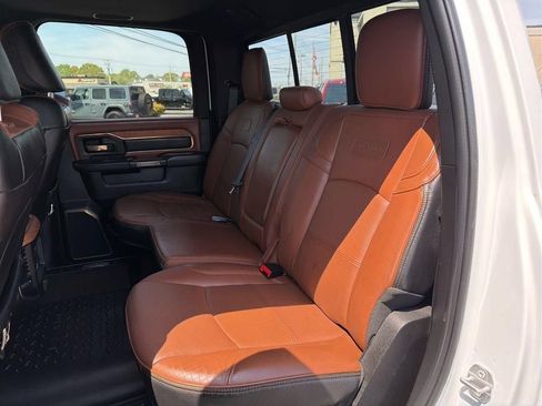 Used 2023 RAM 2500 Limited AWD/4WD image 24