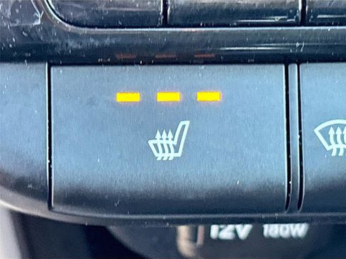 Used 2025 Hyundai Elantra SEL image 20