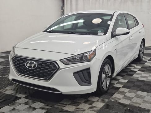 Used 2020 Hyundai Ioniq Blue image 3