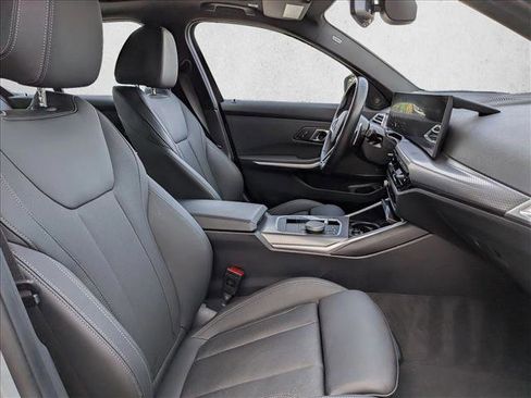 Used 2025 BMW M340i Sedan RWD image 22