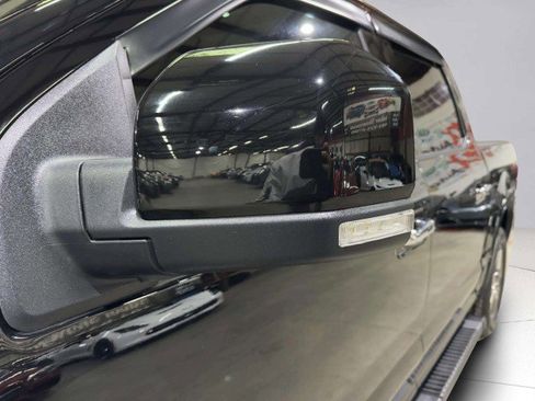 Used 2017 Ford F150 Lariat w/ Equipment Group 502A Luxury image 12