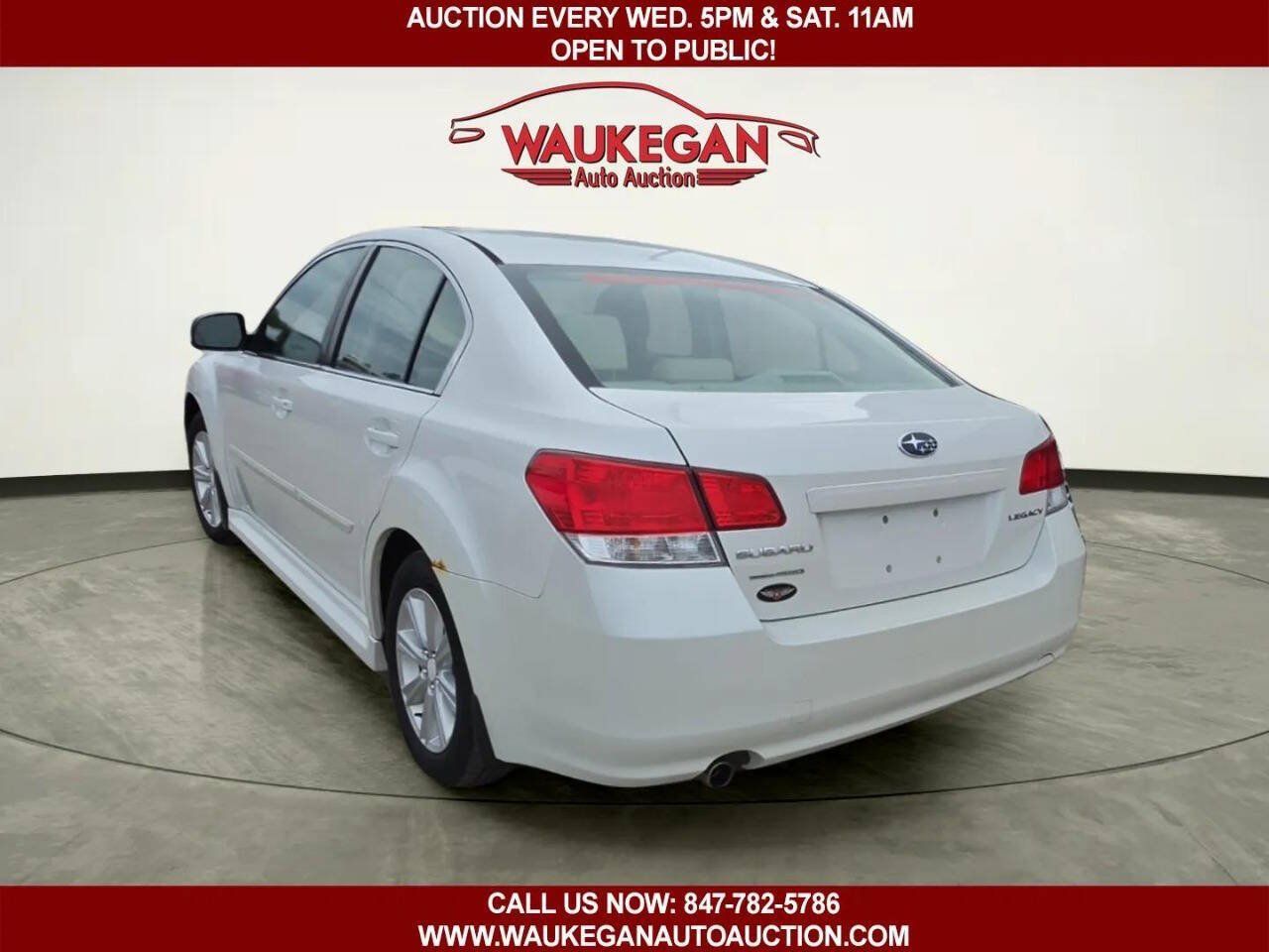Used 2012 Subaru Legacy 2.5i Premium w/ All-Weather Pkg + Moonroof AWD/4WD image 4