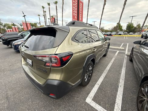 Used 2024 Subaru Outback Onyx Edition XT AWD/4WD image 17