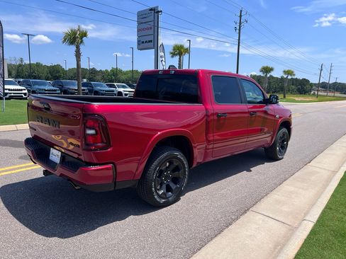 New 2026 RAM 1500 Big Horn AWD/4WD image 7