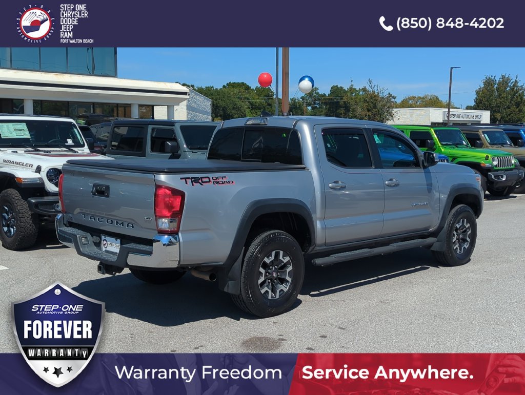Used 2017 Toyota Tacoma TRD Off-Road w/ Tow Package RWD image 6