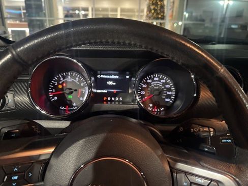 Used 2015 Ford Mustang Coupe image 12