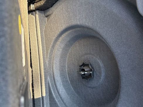 Used 2018 Volkswagen Atlas SE image 31