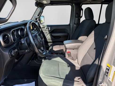 Used 2021 Jeep Gladiator Sport AWD/4WD image 20