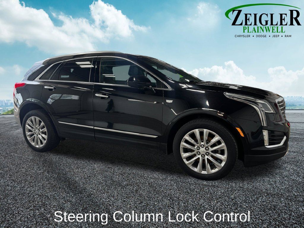 Used 2017 Cadillac XT5 Platinum AWD/4WD image 7