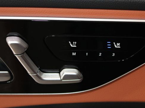 Used 2024 Mercedes-Benz C 300 Sedan image 19