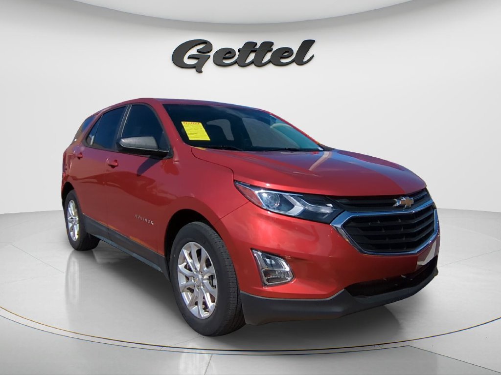 Used 2020 Chevrolet Equinox LS FWD image 2