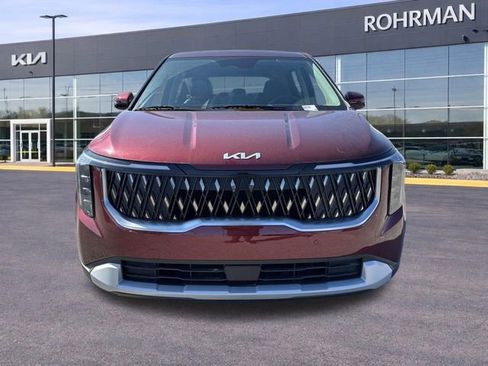 New 2026 Kia Carnival FWD image 25