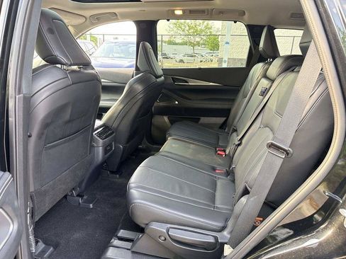 Used 2025 INFINITI QX60 Luxe w/ Vision Package AWD/4WD image 32
