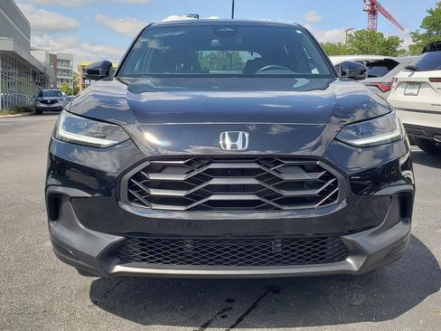 Used 2025 Honda HR-V Sport image 2