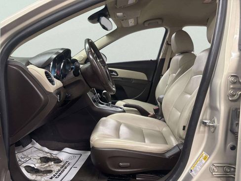 Used 2012 Chevrolet Cruze LTZ FWD image 12