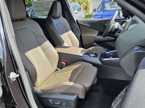 New 2025 BMW X3 xDrive30i w/ Convenience Package image 24