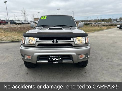 Used 2002 Toyota 4Runner SR5 image 2