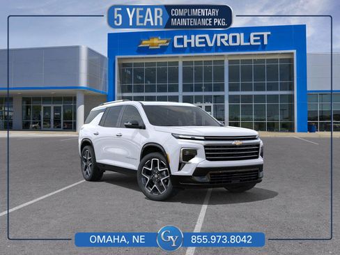 New 2026 Chevrolet Traverse High Country image 1