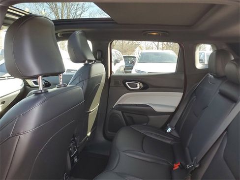 New 2026 Jeep Compass Limited w/ Sun, Sound & Navigation Group image 10